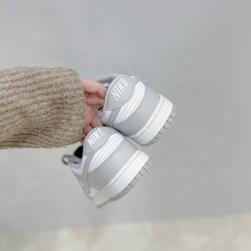 Ms. Nike dunk's casual shoes are gray - Picture 4 of 4